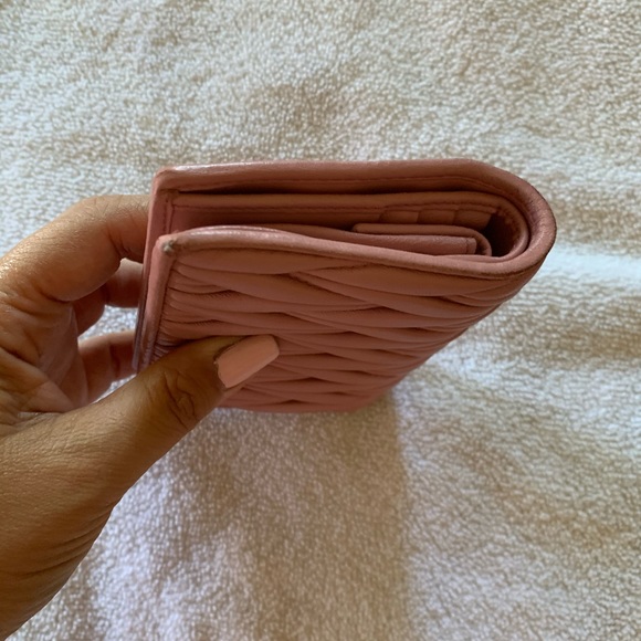 RARE MIU MIU PINK WALLET - Picture 13 of 13